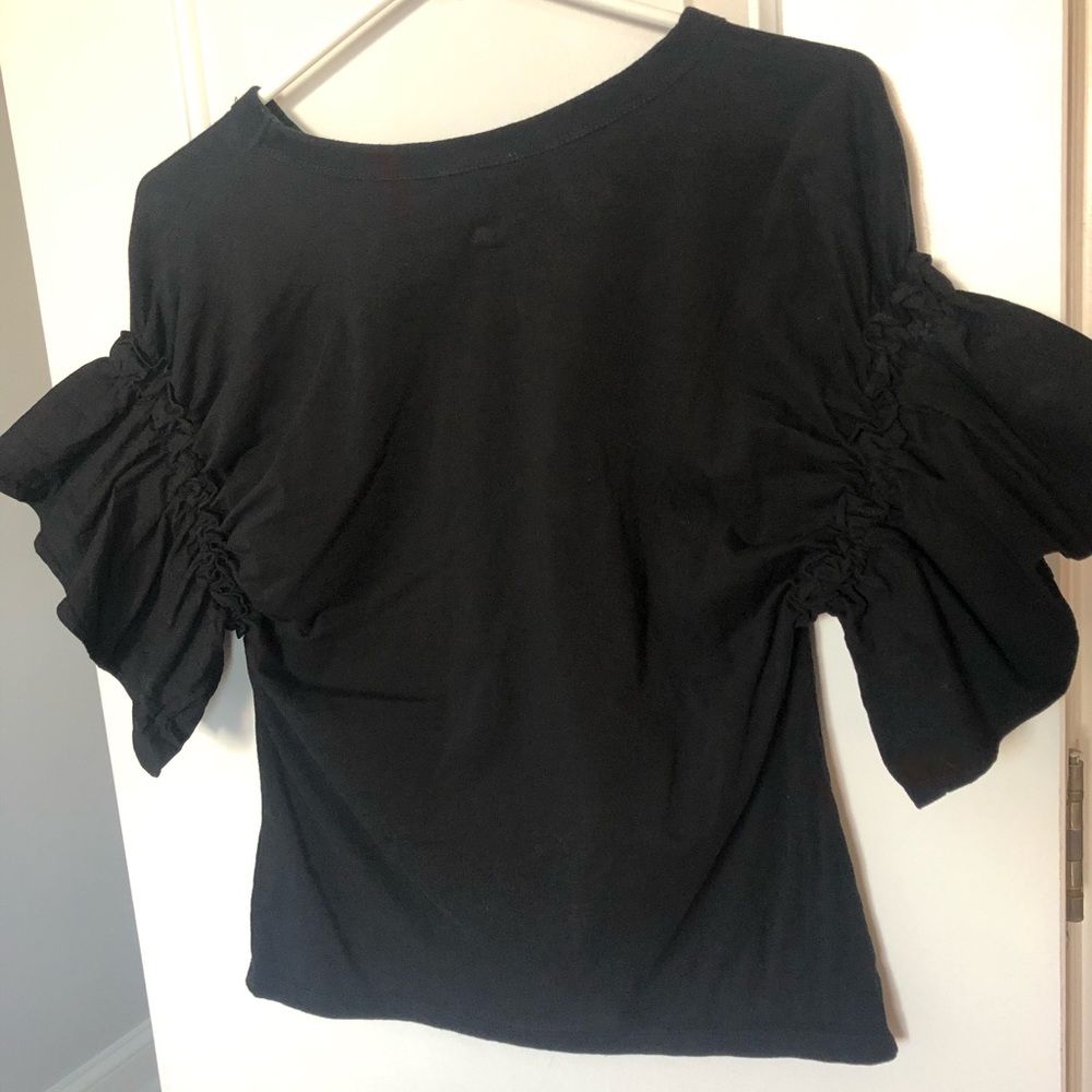 H&M Ruffle Sleeve Crop - Picture 10 of 10